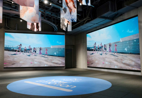 NiziU SHIBUYA TSUTAYA 2.jpg