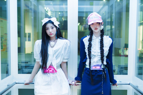 아일릿 싱글 1집 NOT CUTE 콘셉트 포토 (4) 원희 민주.jpg