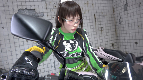 20251113아일릿 싱글 1집 NOT MY NAME 콘셉트 포토 (7) 모카.jpg