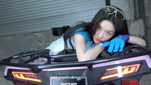 20251113아일릿 싱글 1집 NOT MY NAME 콘셉트 포토 (9) 이로하.jpg