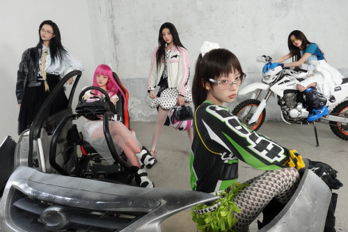 아일릿 싱글 1집 (2) NOT MY NAME 콘셉트 포토.jpg