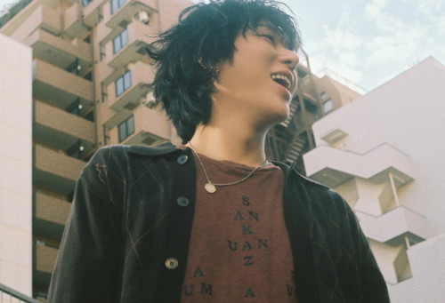 ‘DUET’ Concept Photo (1) ZICO.jpg