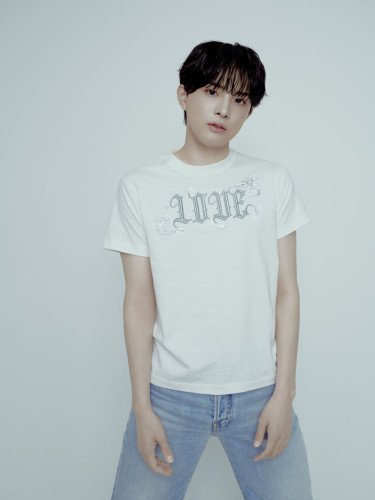 20260121Concept2_Artist Photo_YUJU_111025_2239.jpg