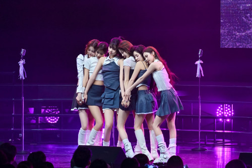 20260130オフィシャル集合OK TMP_0171_retouch.jpg