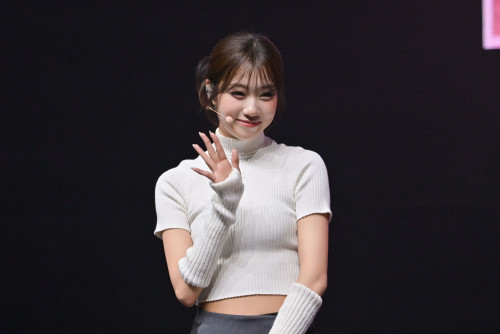 20260130JUNGEUN OK TMP_4836_retouch2.jpg