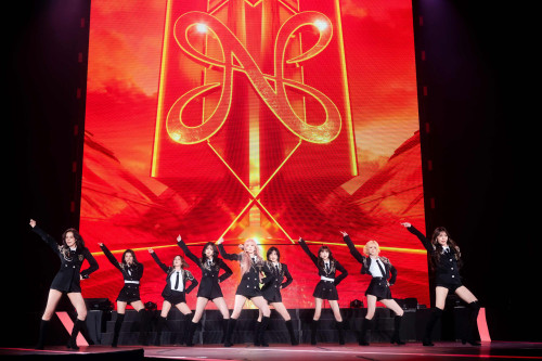 NiziU 愛知_5_撮影：田中聖太郎.jpg