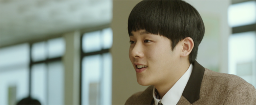 4 ドユン(イ・ジョンハ)0323.png