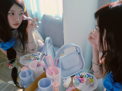 아일릿 미니 4집 GRWM 콘셉트 포토 (7) 모카.jpg