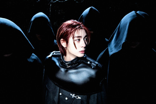 BOYNEXTDOOR &lsquo;HOME&rsquo; NAVIGATOR ver. コンセプトフォト (LEEHAN).jpg