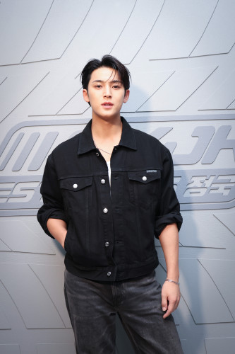 MINGYU - ② - 【Getty Images for Calvin Klein】.JPG