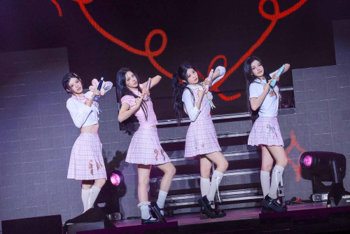 ILLIT_PRESS START_Tokyo2_MINJU_YUNAH_WONHEE_IROHA0727.jpg