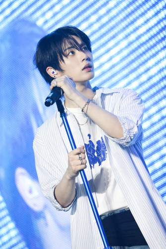 (4) BOYNEXTDOOR_TAESAN.jpg