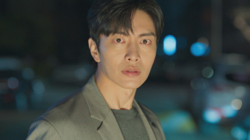 FACE ME_07.jpg