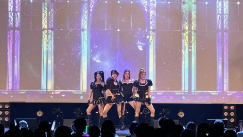 FIFTY FIFTY_ライブ写真1.jpeg