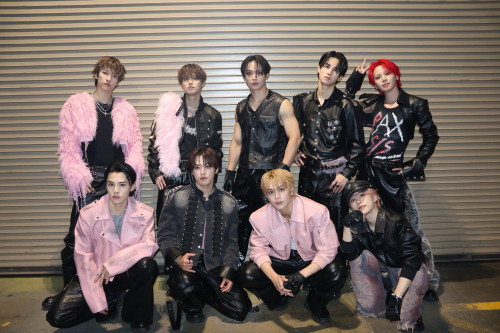 JO1_KCONLA2026_集合1.jpeg