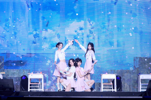 아일릿 PRESS START&hearts; 홍콩 공연 (4).jpg