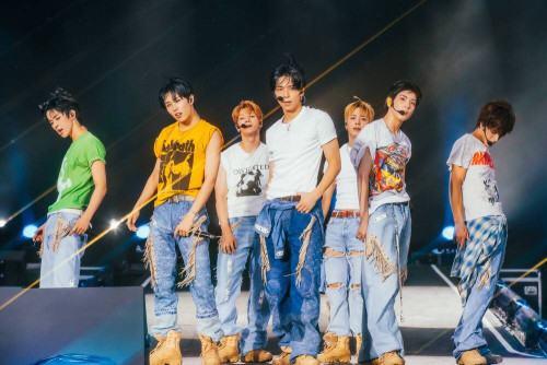 【NEXZ】「Rock in Rio 2026」ライブ写真①.jpg