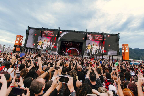 【NEXZ】「Rock in Rio 2026」ライブ写真③.jpg