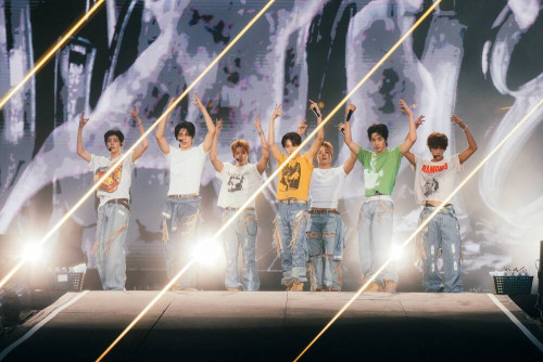 【NEXZ】「Rock in Rio 2026」ライブ写真④.jpg