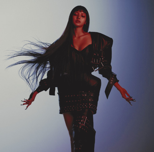 LISA『Press Play』日本盤ジャケット写真.jpg