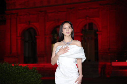 YKR58501 JISOO_R.JPG