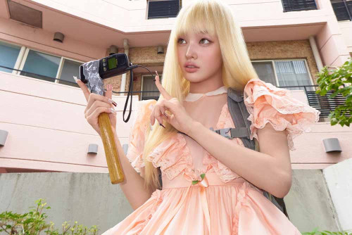 아일릿 미니 5집 MAD 버전 콘셉트 포토 (8) 이로하1016.jpg
