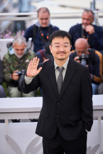 Colony_Cannes_Still_03.jpg