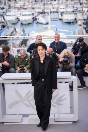 Colony_Cannes_Still_07.jpg