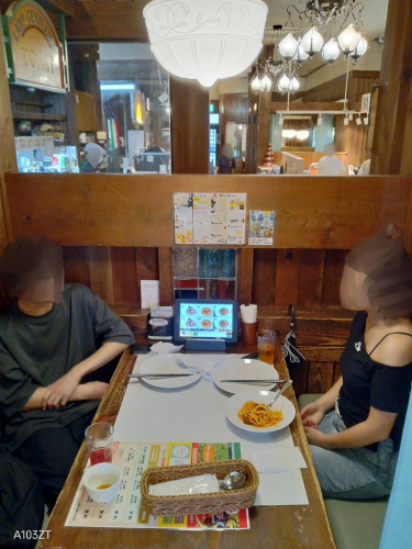 食事会