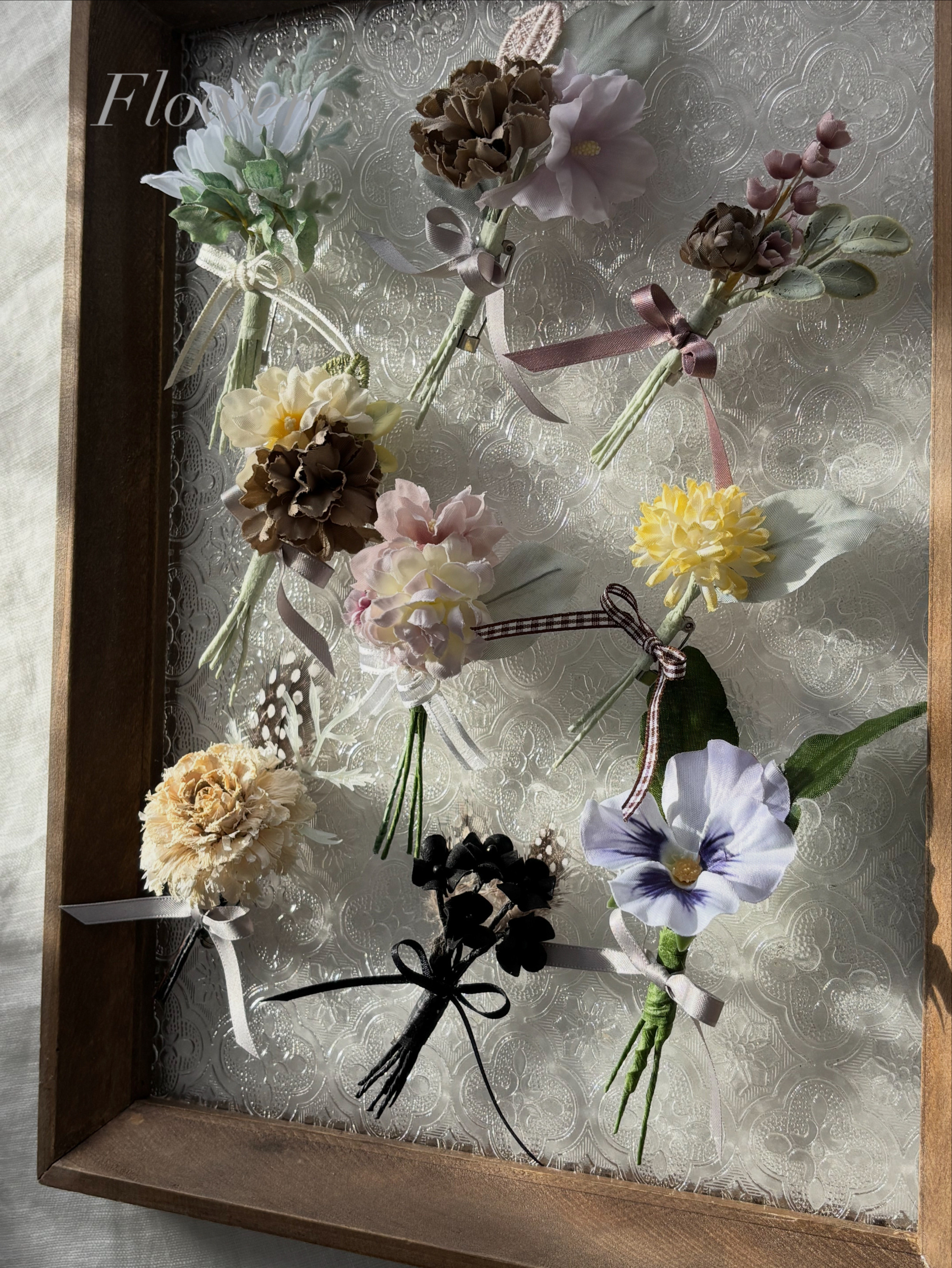 花束みたいなコサージュ