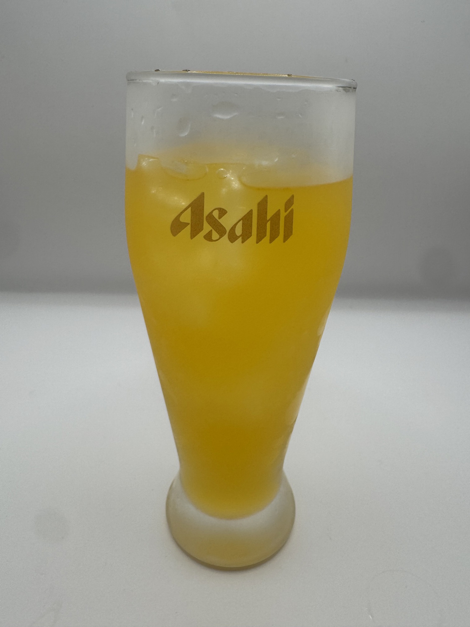 オレンジ