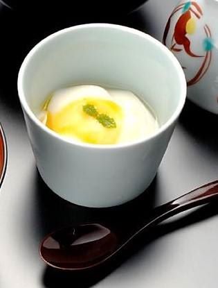 【江戸小町の甘味】（通称）「牛乳かん」について　