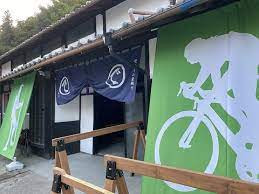 ダウンロード (2).jpeg