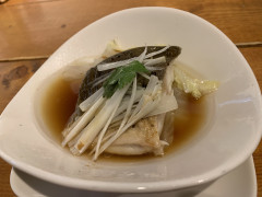 海鮮（写真はホッケの清蒸）