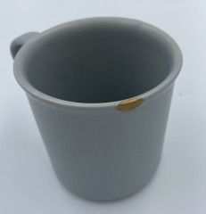 002マグカップ欠け2.jpg