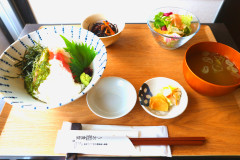 漁師のまかない丼