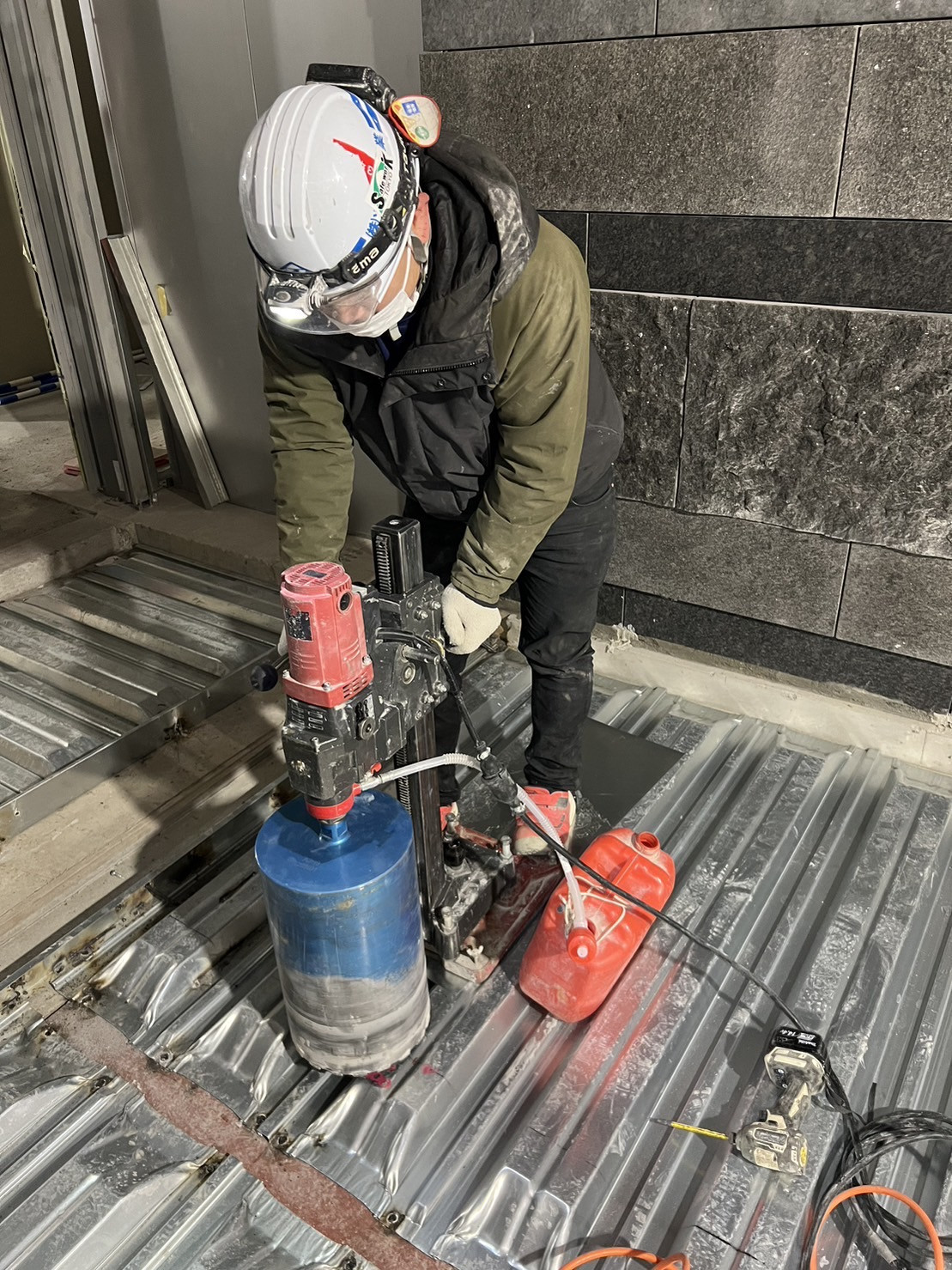 Yoshikuraダイヤモンドコア抜き工事専門