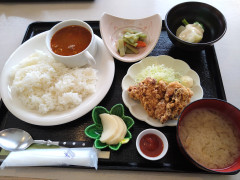 飲食部門