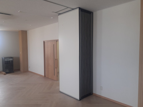 スライディングウォール設置工事