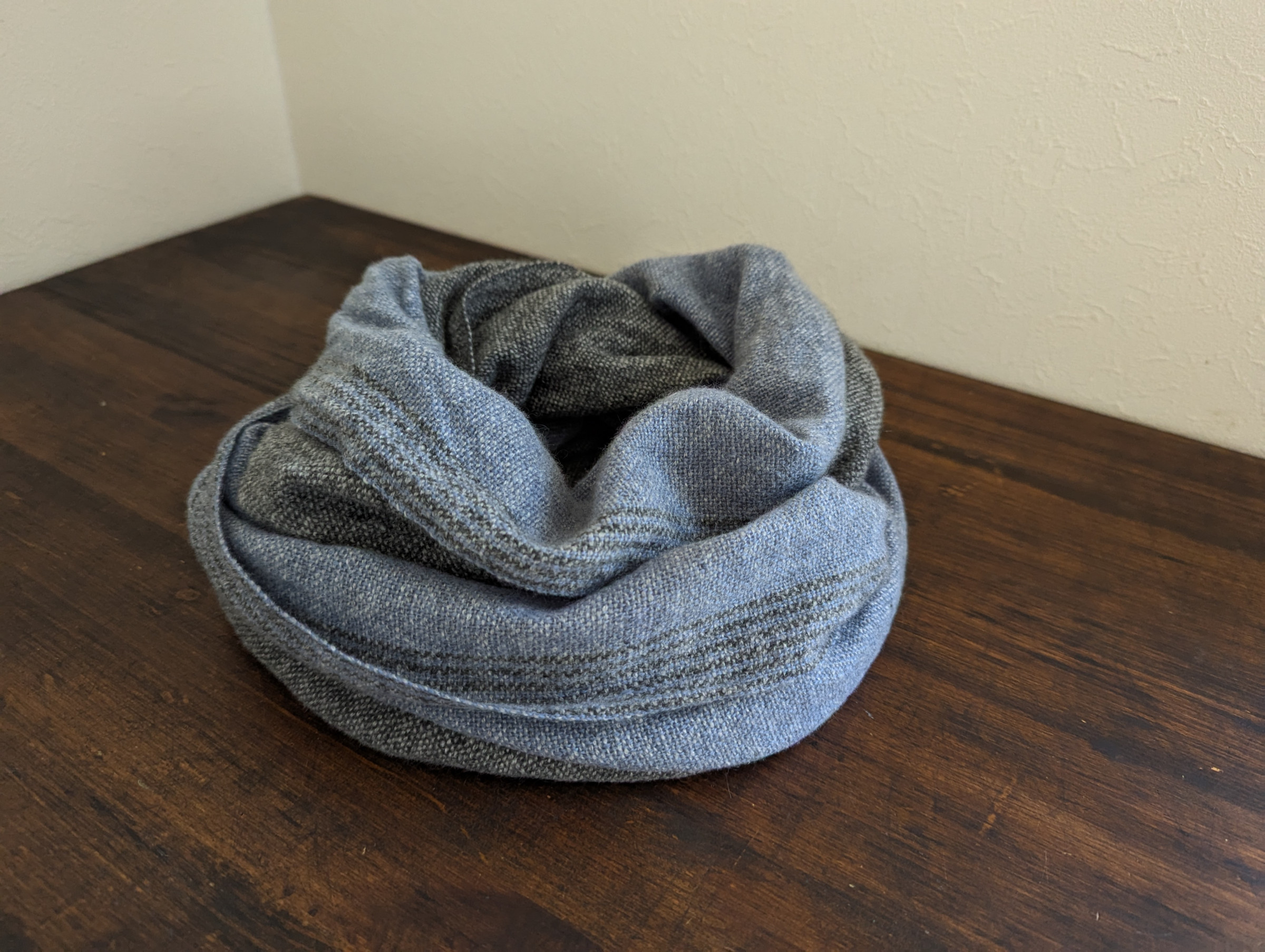 カシミヤのスヌード