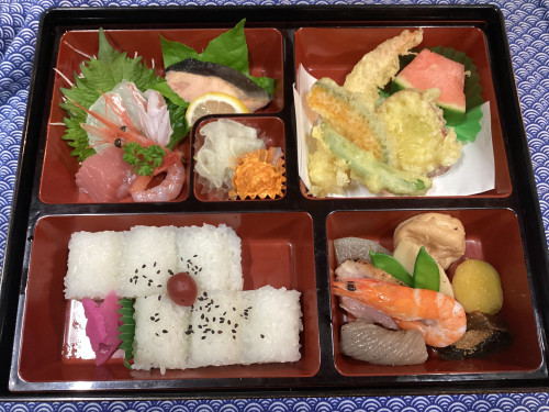 松花堂弁当