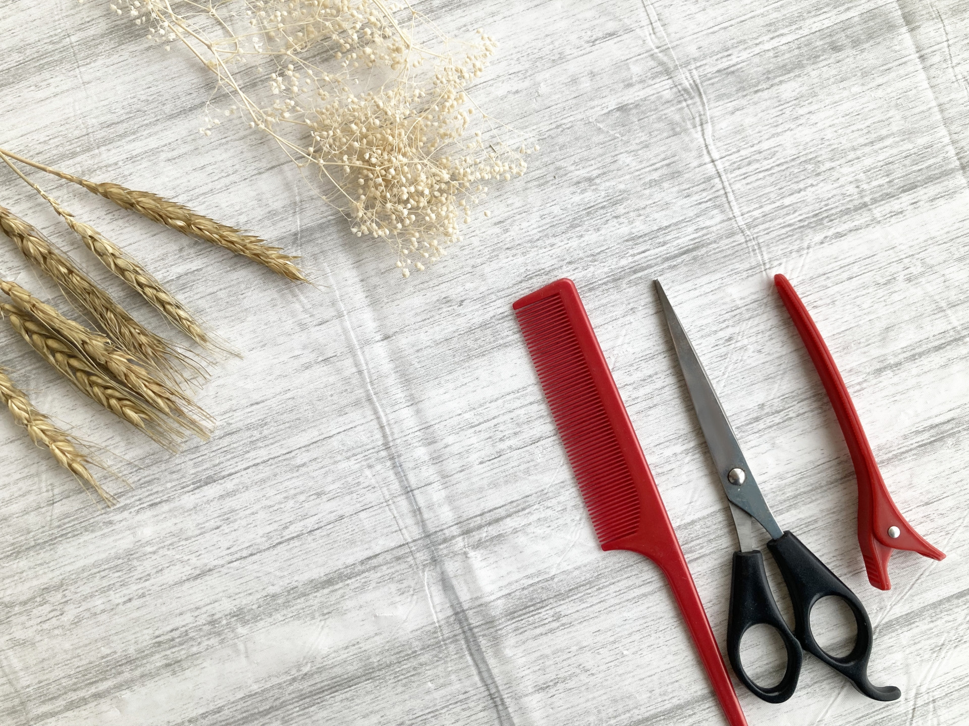 いつもの担当美容師にしかできない似合わせウイッグカット