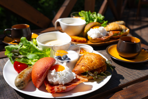 朝食二皿.jpg