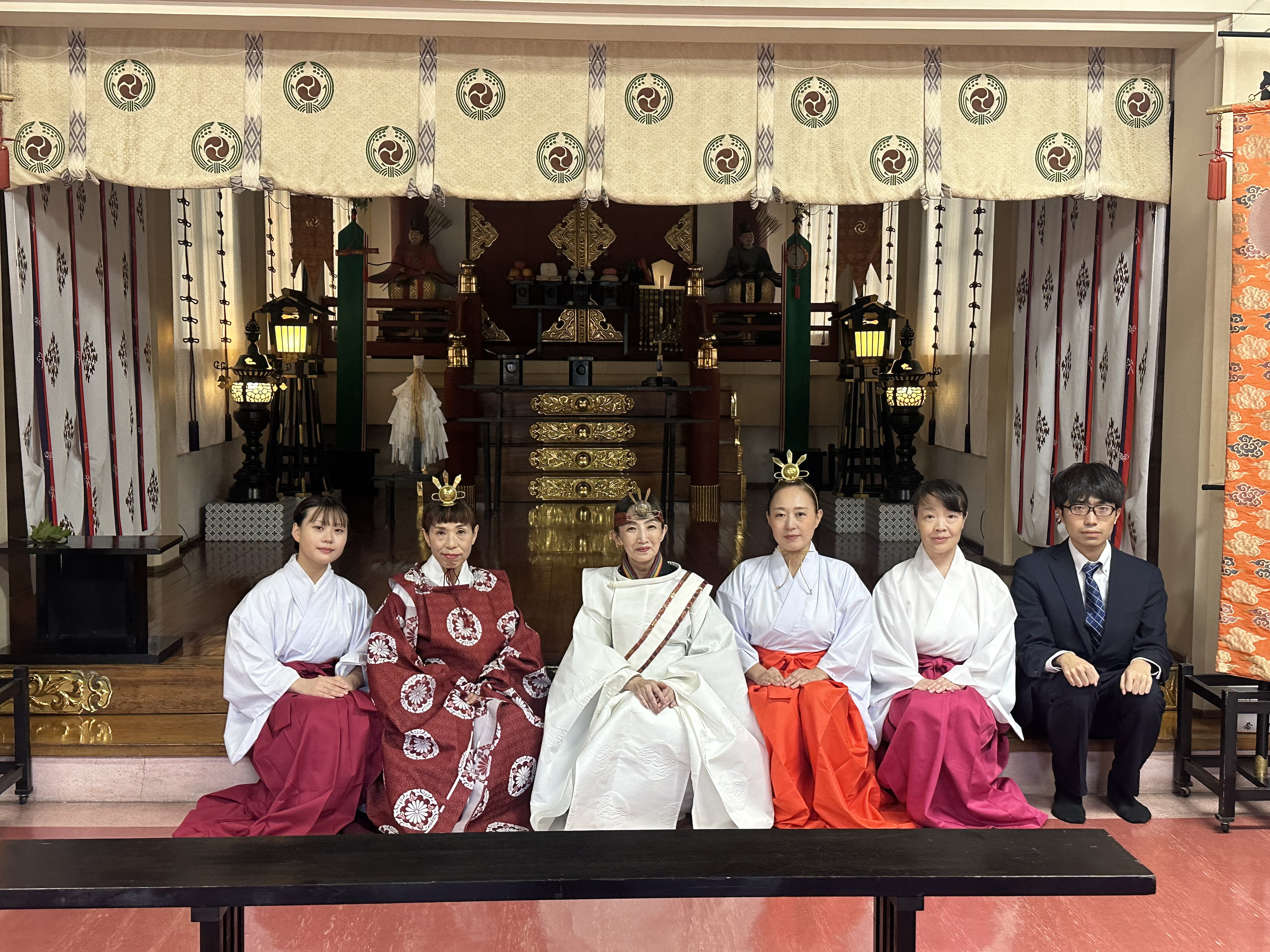 🌸4月26日(土)13:00〜　千住神社さまご奉納🌸