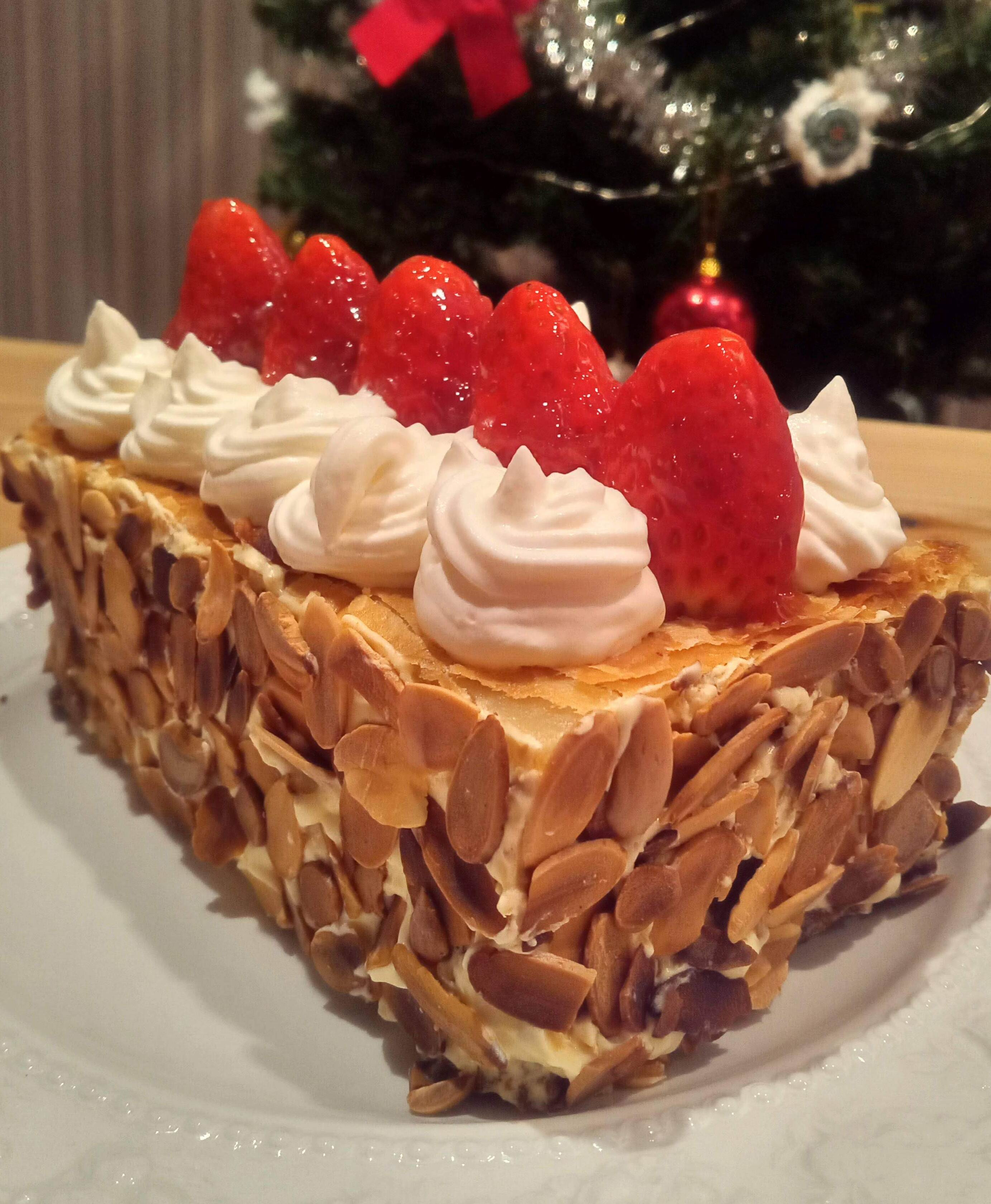 クリスマスケーキ2023 【ナポレオンパイ】 ご予約受付中★