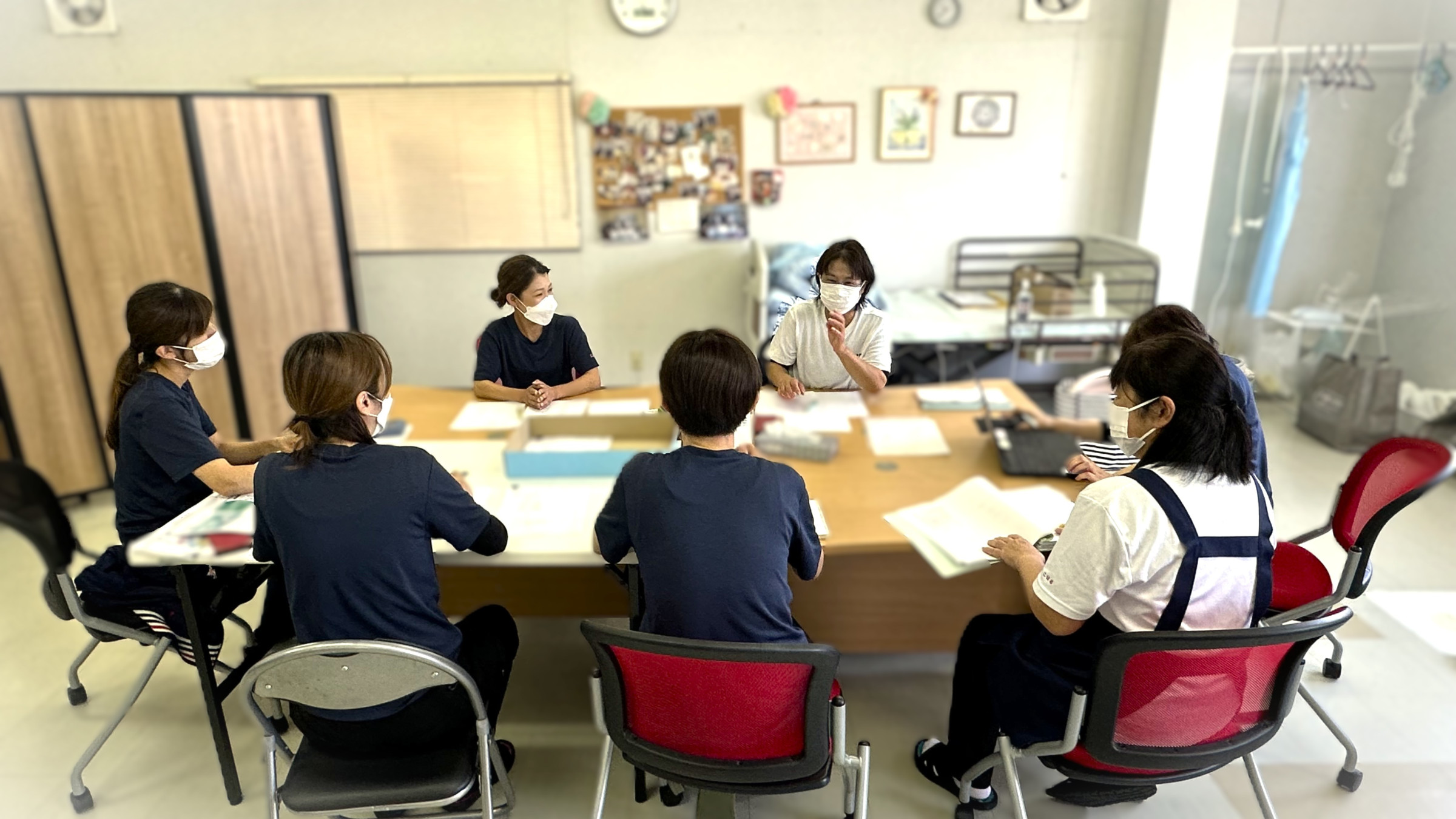 きめ細かいサービスと安心のスタッフ体制でご利用者の皆様が快適な暮らしを送るための様々なサービスを提供させていただいております。