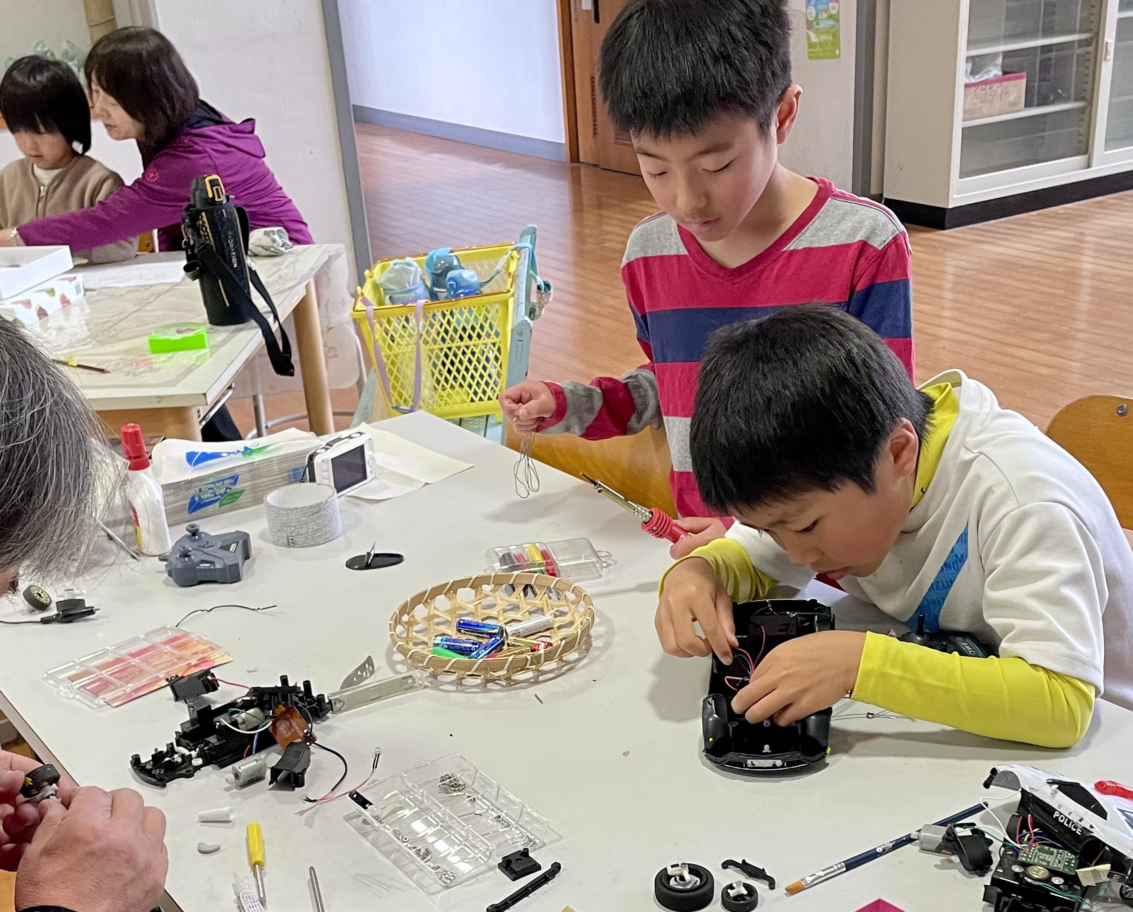 体験学習(プロジェクト)が中心