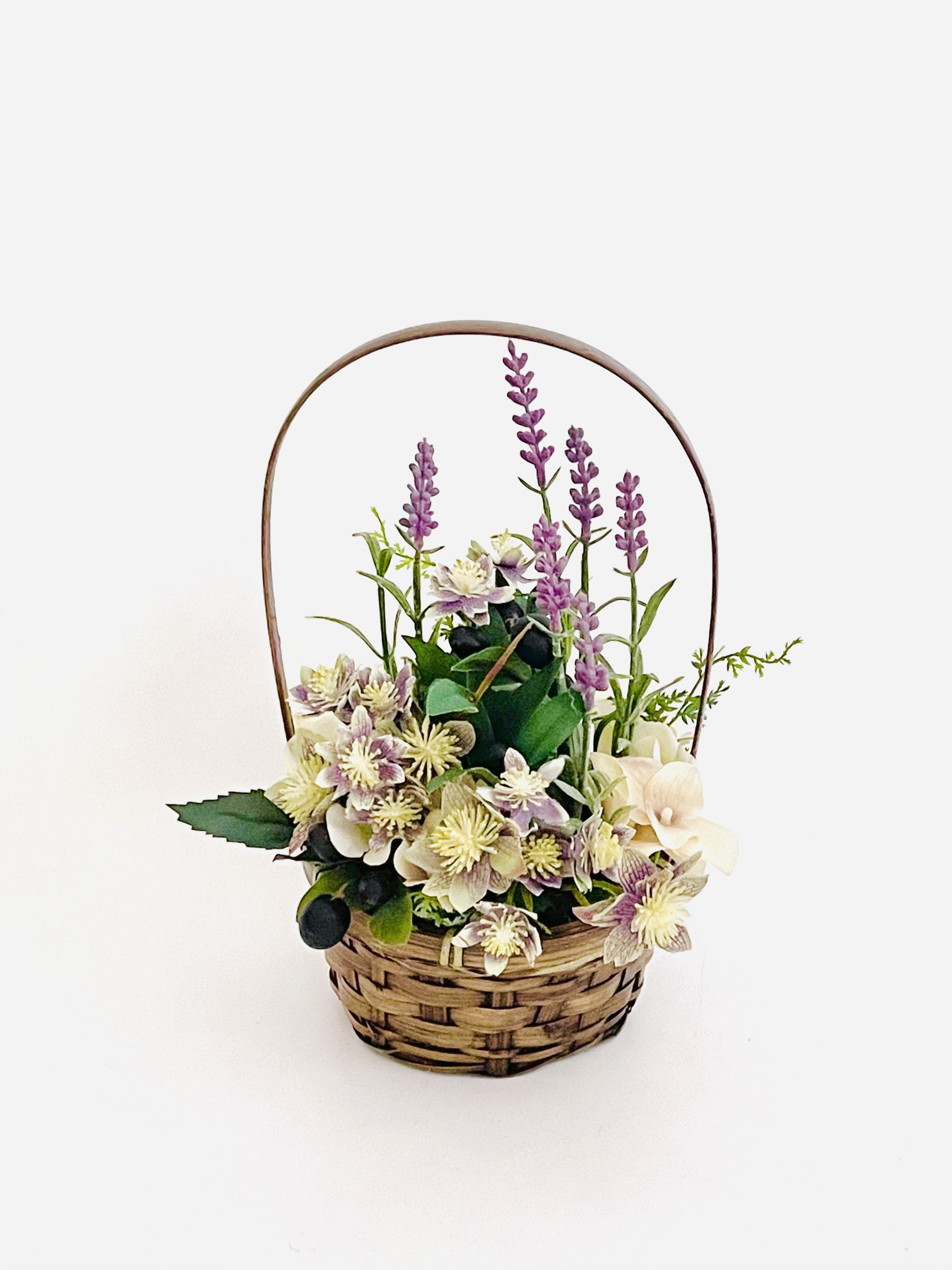 アーティフィシャルフラワーバスケットアレンジメント