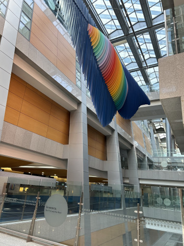 韓国の美術館のような病院