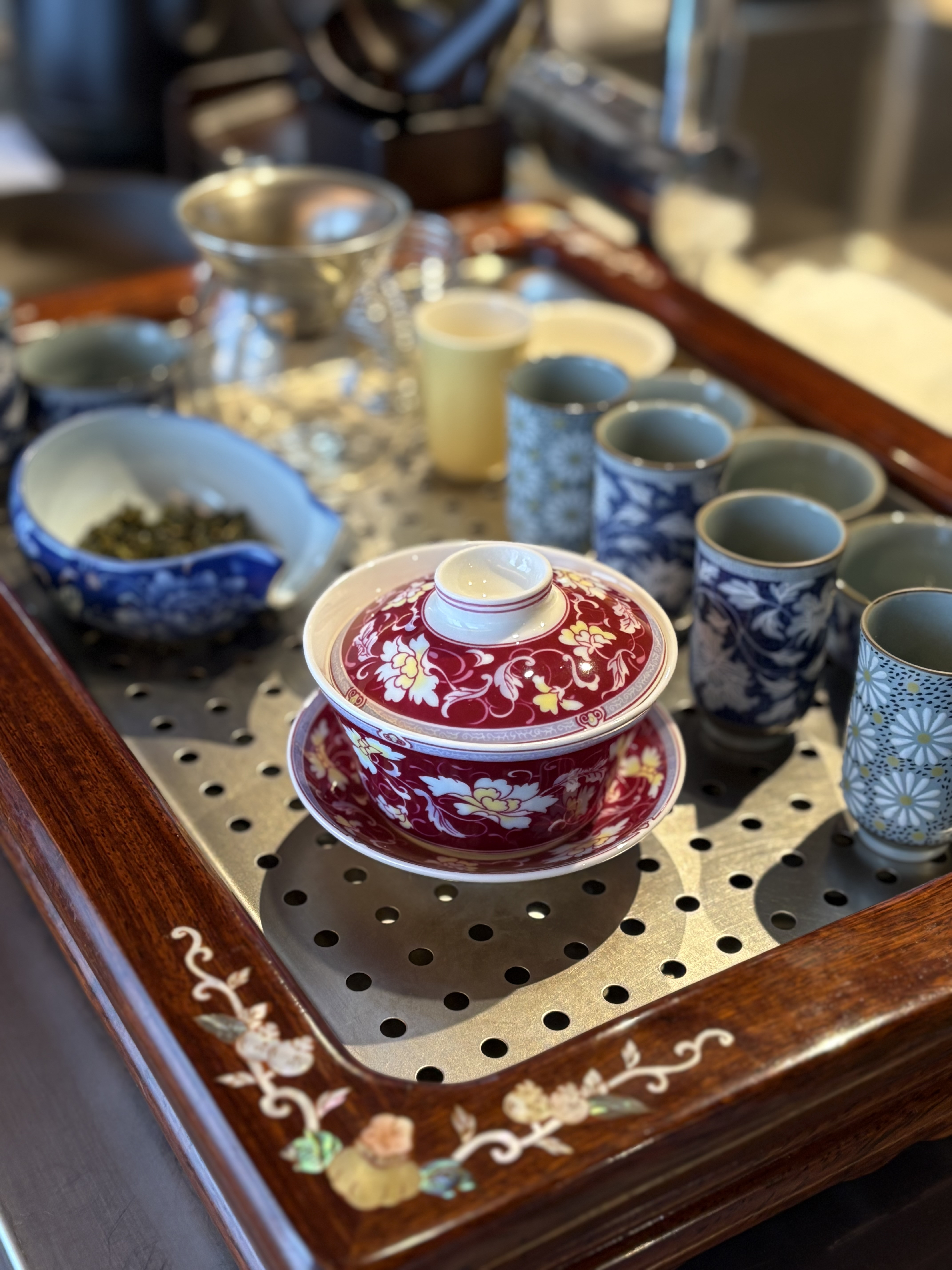 本日Makanさんとのコラボ茶会のため休憩です